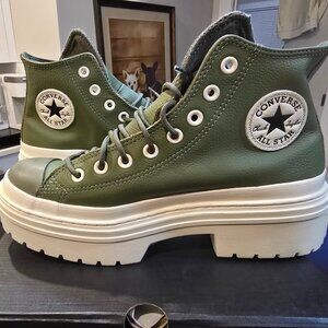 Womens Converse CHUCK TAYLOR ALL STAR LUGGED HEEL PLATFORM LEATHER HI SZ 9 GREEN